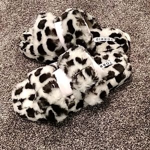 Torrid slippers